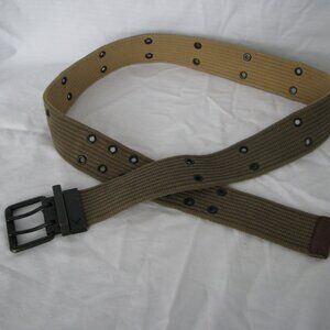 American Eagle Reversible Canvas Grommet Belt Large / Extra Large